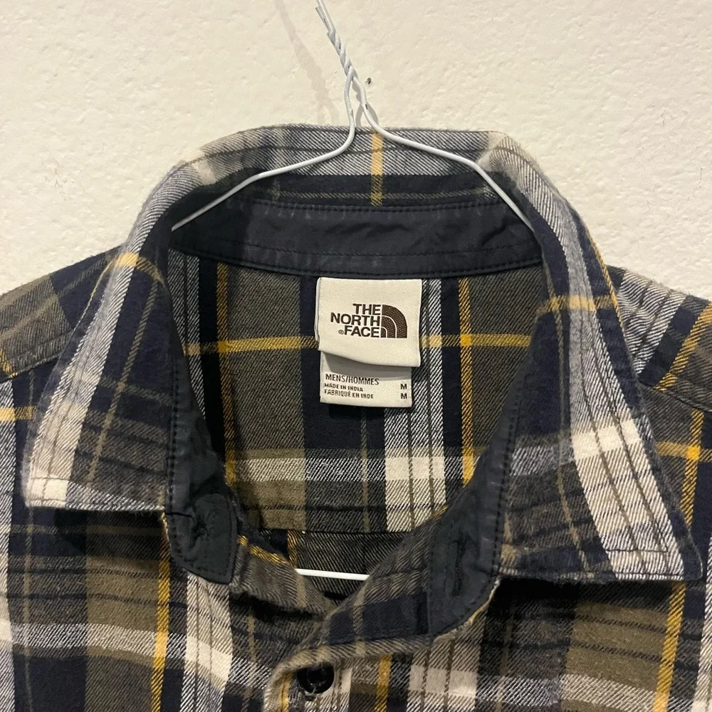 The North Face Men’s Blue Plaid Flannel Button Shirr‎ Size Medium Cotton EUC